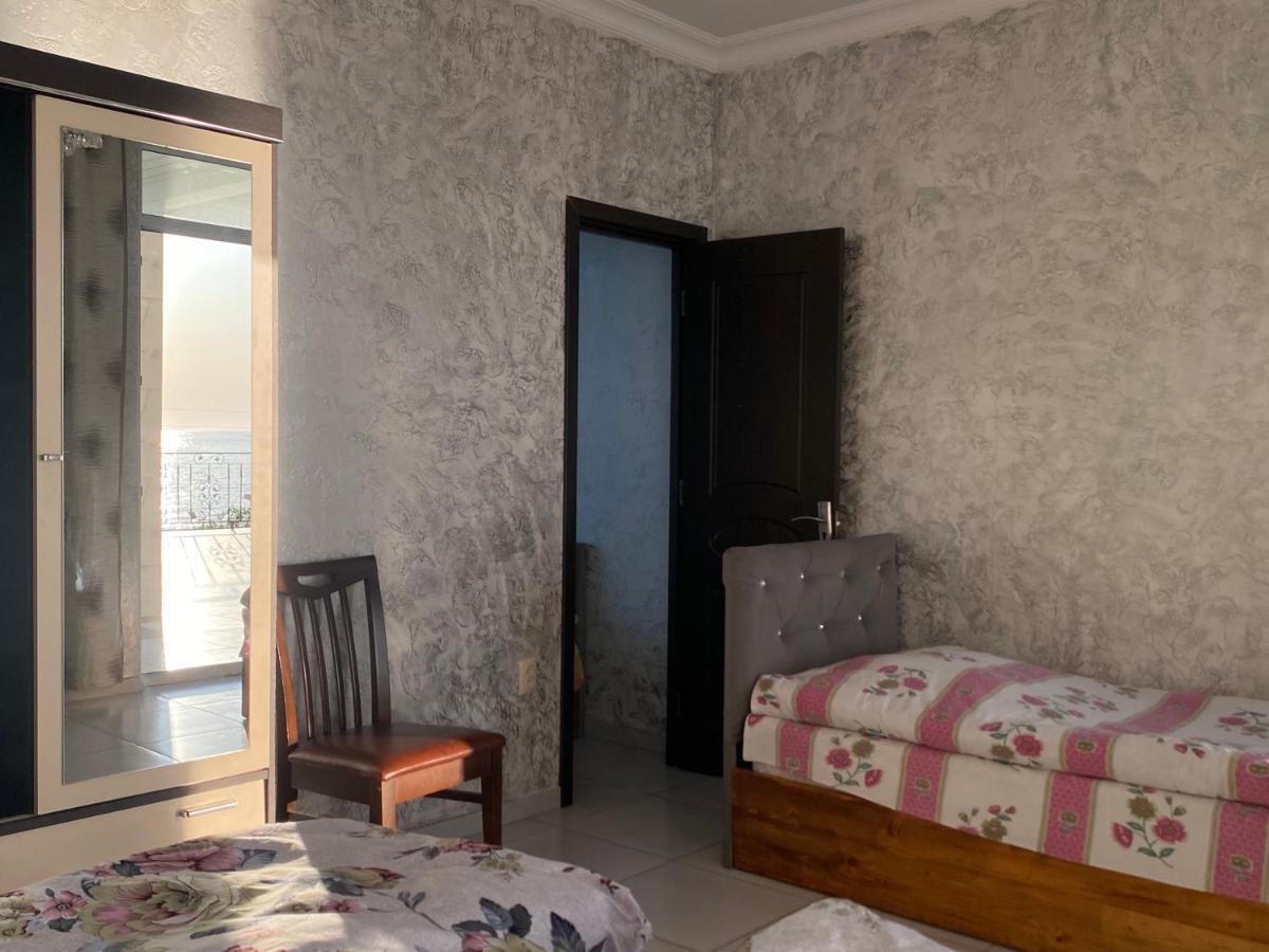 Merab House Batumi Exteriér fotografie