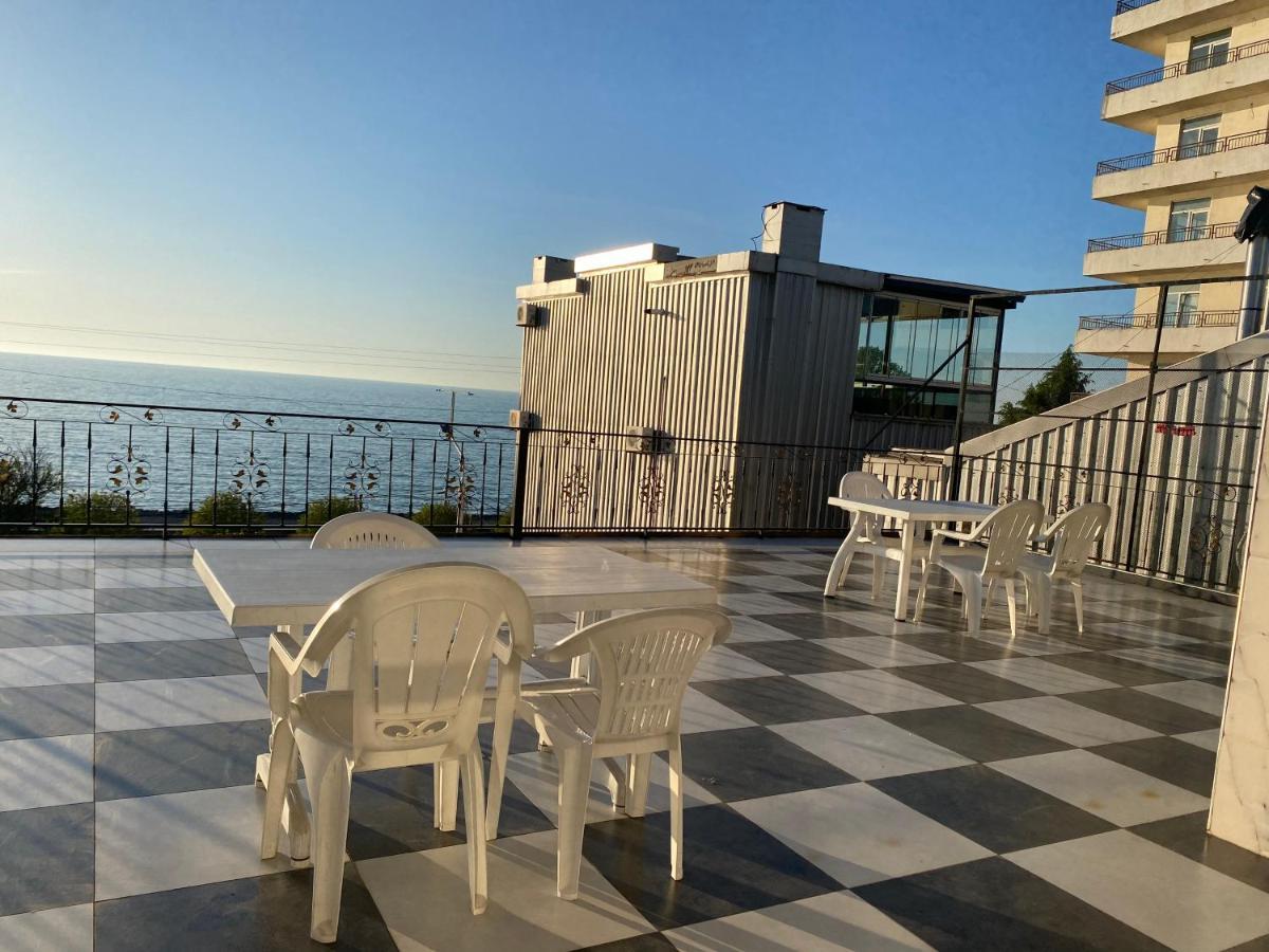 Merab House Batumi Exteriér fotografie