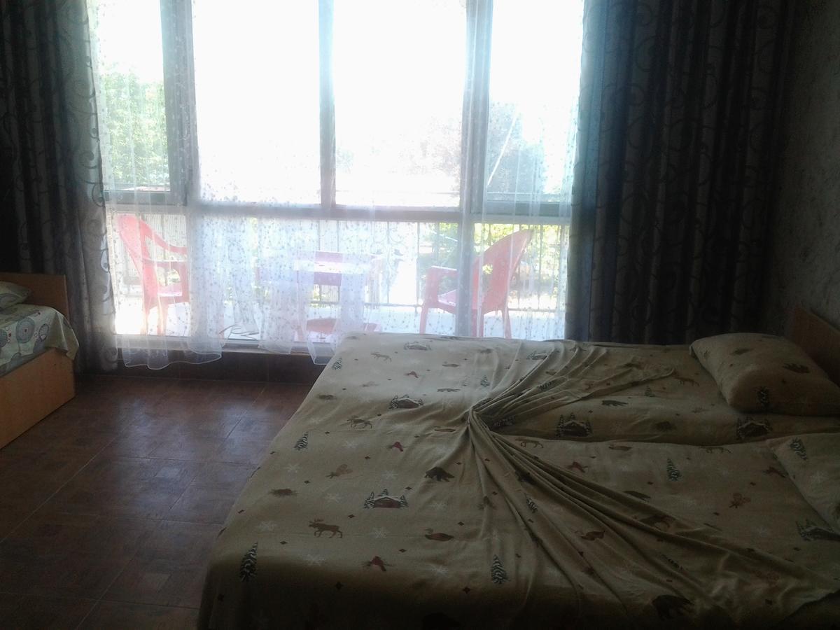 Merab House Batumi Exteriér fotografie
