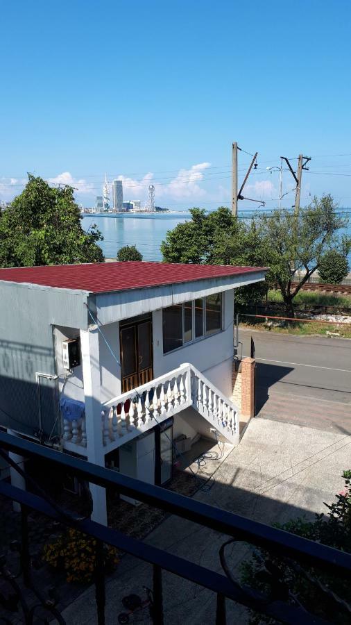 Merab House Batumi Exteriér fotografie